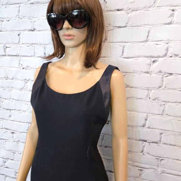 Designer!! ELIE TAHARI - Stunning Midnight blue sleeveless dress - Picture 4 of 9